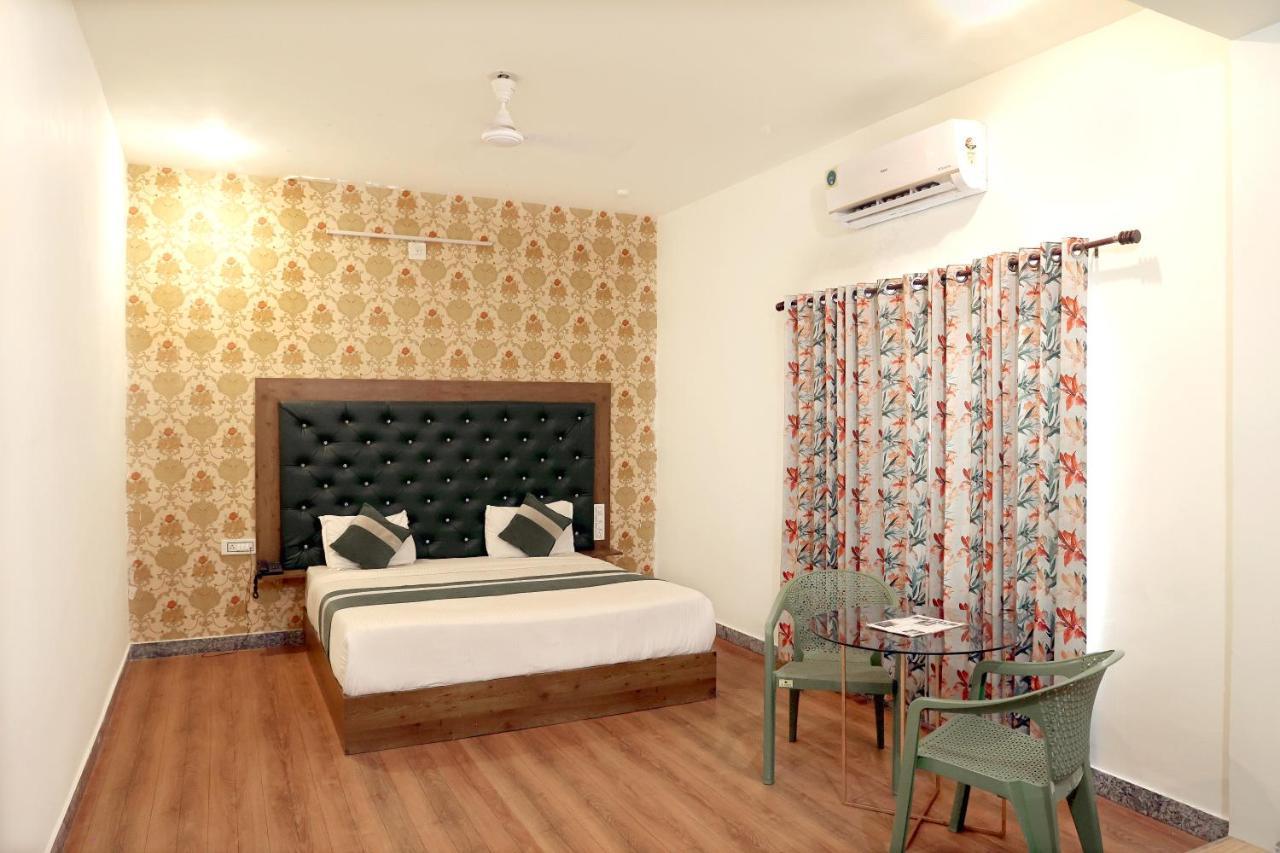 Hotel Tree Of Heaven Udaipur Kültér fotó