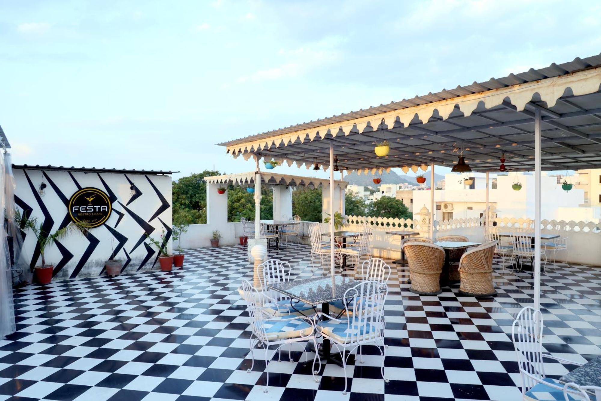 Hotel Tree Of Heaven Udaipur Kültér fotó